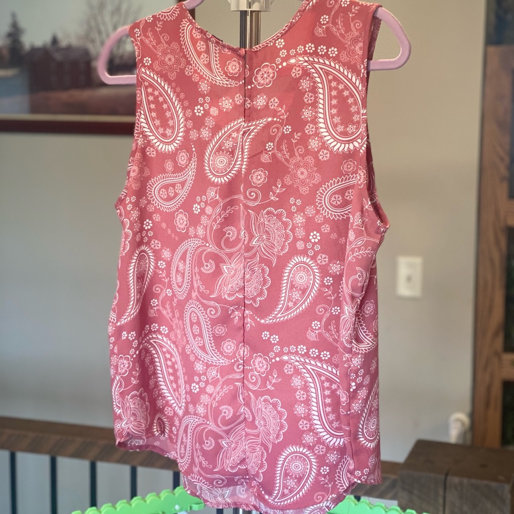 Rue 21 sleeveless blouse